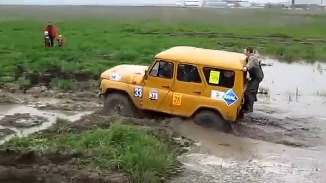 УАЗ - Летающий штурман ! ))) смотреть онлайн