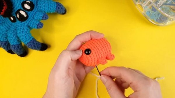 Pochita from Chainsaw Man BUT MINI! | Crochet Pattern & Tutorial