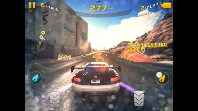 Asphalt 8 test drive on iPad Retina display смотреть онлайн