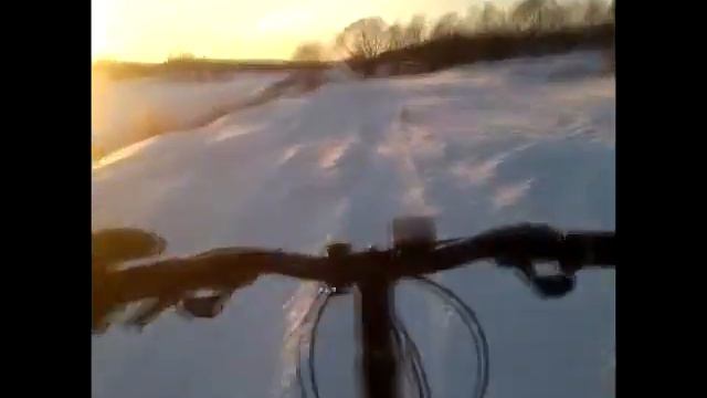 Зимняя велопрогулка до деревни Паника смотреть онлайн