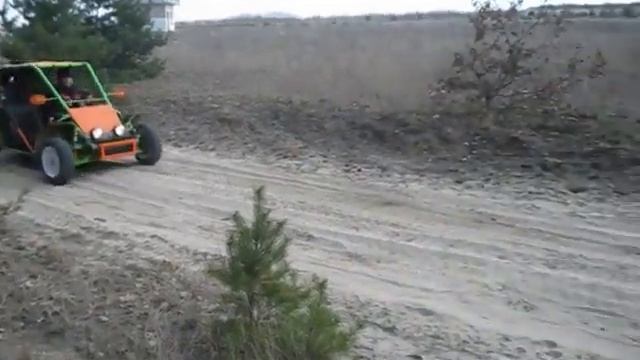 Багги по пескам. смотреть онлайн