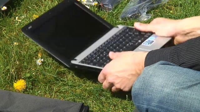 MSI Wind Hybrid U115 - Teil 1 смотреть онлайн