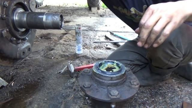 Перебираем передний мост на ГАЗ-63,часть четвёртая,собрали передний мост . смотреть онлайн