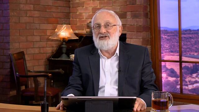 MOTERIS KABALOJE: MEILĖ IR VYSTYMASIS | Vebinaras su dr.Michaeliu Laitmanu смотреть онлайн