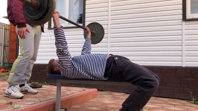 ЖИМ ЛЕЖА | ПОЖАТЬ свой ВЕС на 100 РАЗ смотреть онлайн