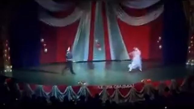 ОГОУ ДОД ЦРТДиЮ "Узорочье"-танец "Свидание"(фрагмент) смотреть онлайн