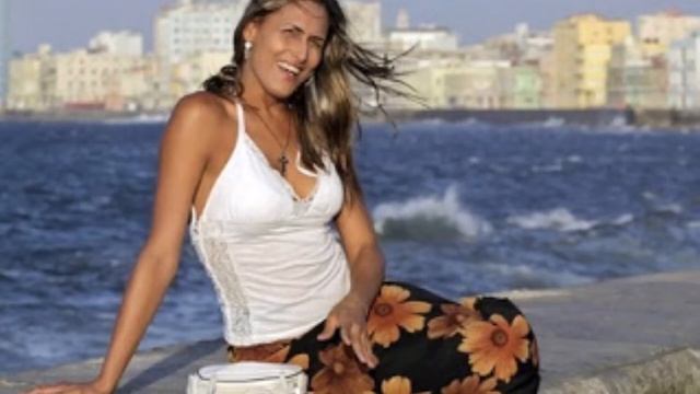 Cuban Music Mulato Del Sol. Besame Mucho