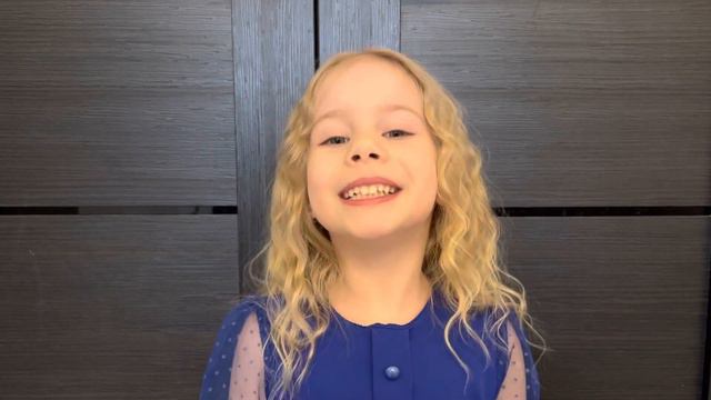 Панфилова Вероника,5 лет автор Мария Евсеева книга "Моя мама-маленькая"издательство РОСМЭ смотреть онлайн