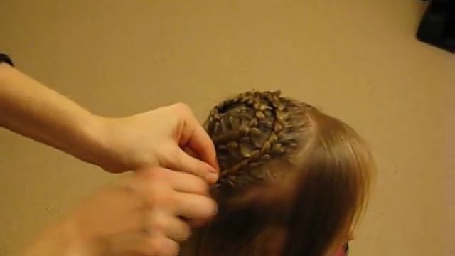 Косичка улитка, красивая прическа (вариант 6) Zöpfe Schnecke