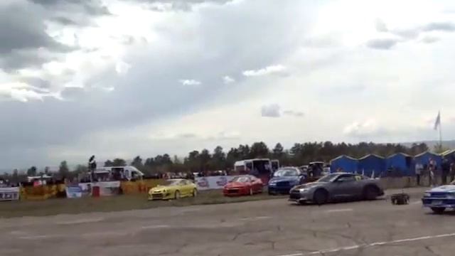 Drag-Racing. Чита 2013 г. Финал 4 класс 2 заезд смотреть онлайн