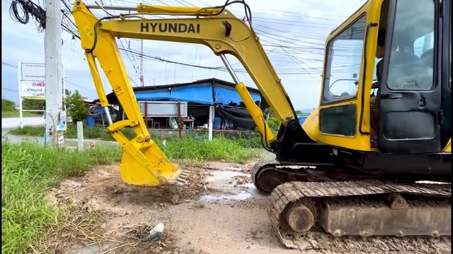 พาชมกาขุด กับ รถขุด HYUNDAI 55-7 เครื่องดี แรงดี ทำงานได้เลย смотреть онлайн