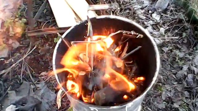 печка: горение растопки после поджига смотреть онлайн