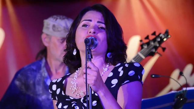 ВИА "Дорогие друзья": Дельтаплан (кавер версия) смотреть онлайн