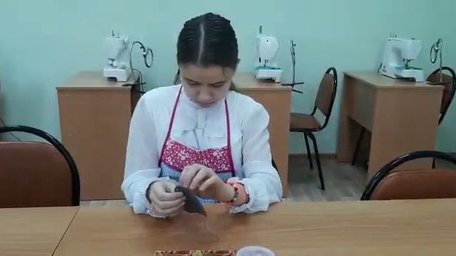 Мастер-класс от незрячей учащейся по пошиву игрушки. смотреть онлайн