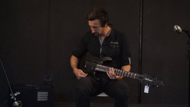 JACKSON JS22-7 DKAHT DINKY SATIN BLACK - QUICK REVIEW смотреть онлайн