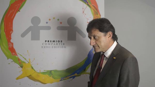 Ceremonia Premios Compartir, XXVII Edición – Entrevista con Raúl López Osorio смотреть онлайн