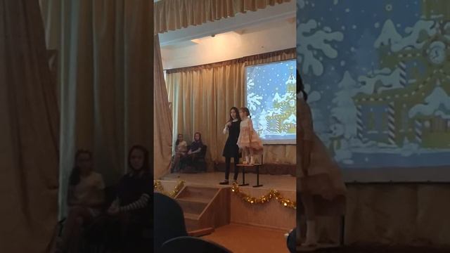Прекрасное далеко Чечулины Марианна и Настя смотреть онлайн
