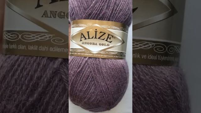 Подробный обзор пряжи Alize Angora Gold(Полушерсть с ангорой) №312 Темно-лиловый смотреть онлайн