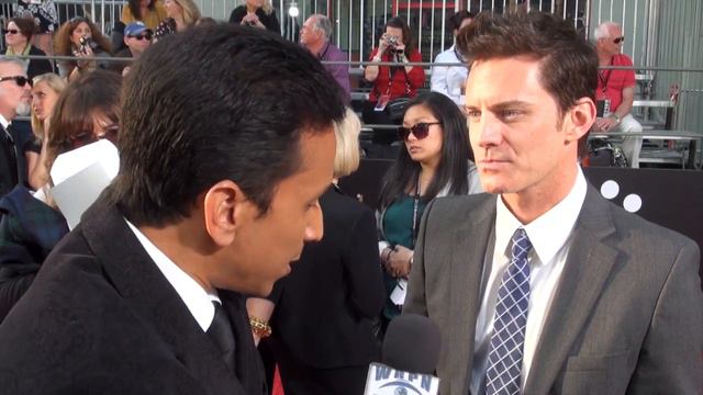 On the red carpet with R. Brandon Johnson смотреть онлайн