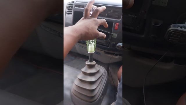 How to Shift a 6 gear (Toyota Toyoace 3,5TON) J05C, S05C ,S05D смотреть онлайн