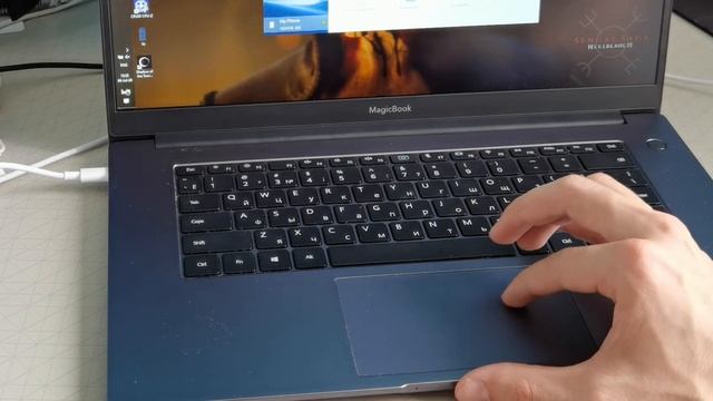 Обзор Honor MagicBook 15: Ультрабук для экономных ? смотреть онлайн