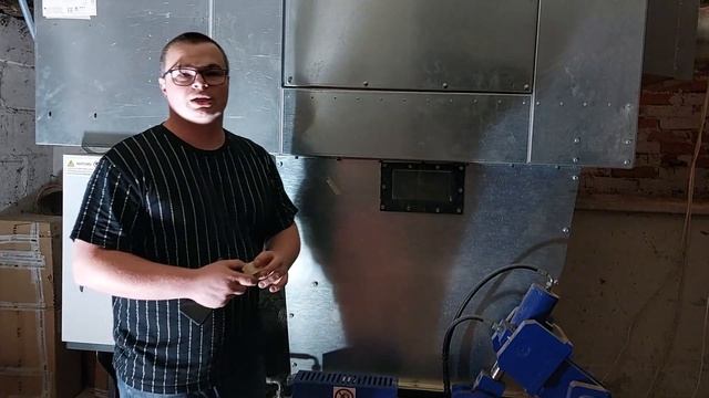 Instalacja odciągarko-odpylarki Felder RL 250 wraz z brykieciarką Felder FBP 50. смотреть онлайн