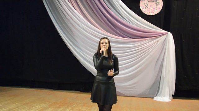 Губина Светлана, художественное слово. Б. Ахмадулина "Приключения в антикварном магазине" смотреть онлайн