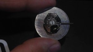 Как работают и как устроены наручные кварцевые часы.