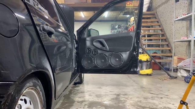 Lada kalina Solo 8 Pride T18 x2 смотреть онлайн