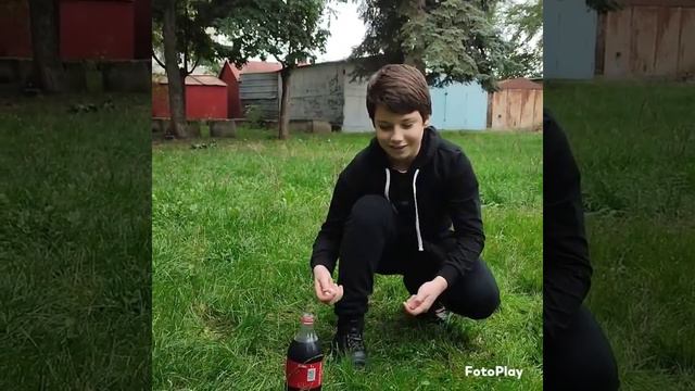 Какая реакция круче, с ментосом или с содой?!.. смотреть онлайн