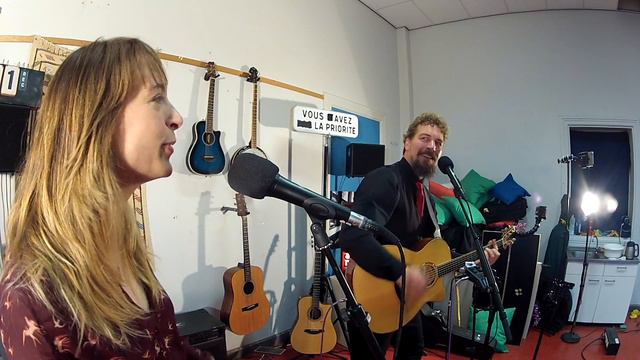 "Baby I do" Sean Hayes - Some Kind of Fire Rose - Live Acoustic Cover смотреть онлайн