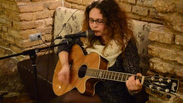 Между роскошью и тоской (Сны о чём-то большем) смотреть онлайн