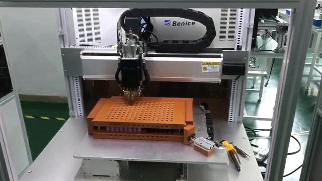 Автоматическая паяльная станция смотреть онлайн