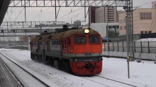 "Старая Машка в работе!" Тепловоз 2М62-0661 следует резервом по ст. Владыкино. смотреть онлайн