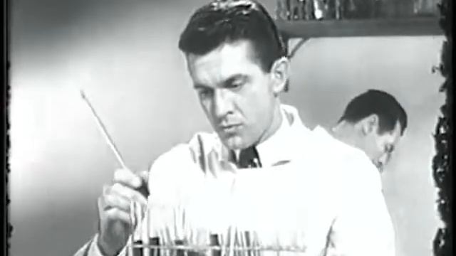 Реклама ополаскивателя для полости рта, 1953 год смотреть онлайн
