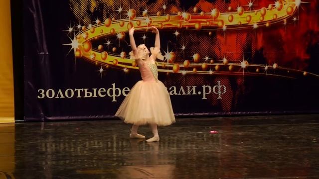 Школа танцевального искусства "Весна". Вариация «После дождя» смотреть онлайн