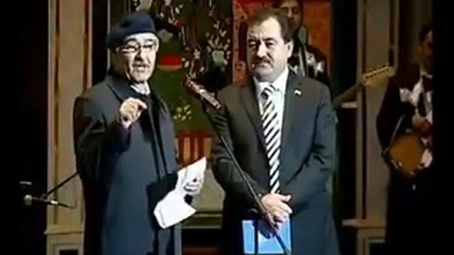 Бозор Собир дар маҳфили Давлат Сафар.