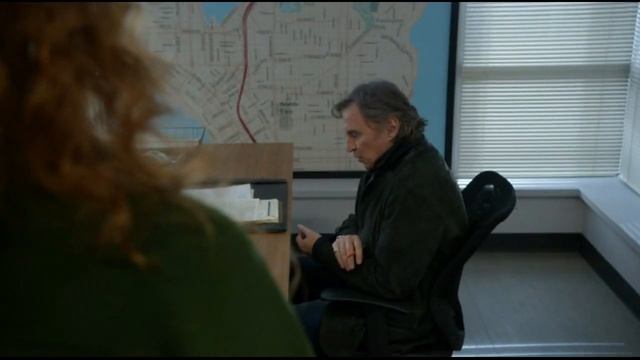 Зелена приходит в участок к Румпельштихцену 7x17 смотреть онлайн