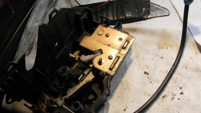 НЕ РАБОТАЕТ ЦЕНТРАЛЬНЫЙ ЗАМОК СИТРОЕН C4