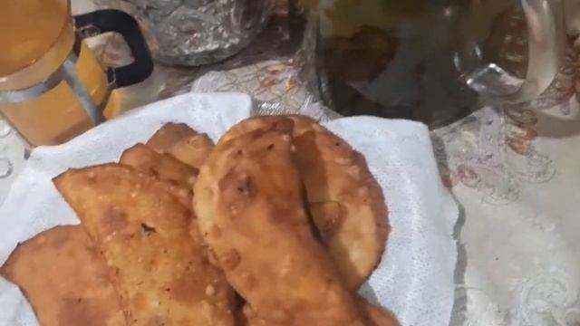 Чебуреки с морозилки. смотреть онлайн