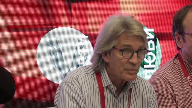 Эрик Робертс смотреть онлайн