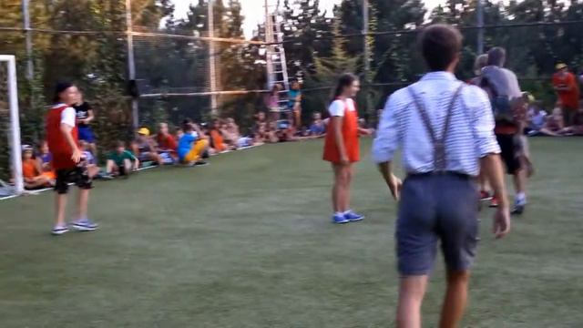 Комический футбол смотреть онлайн