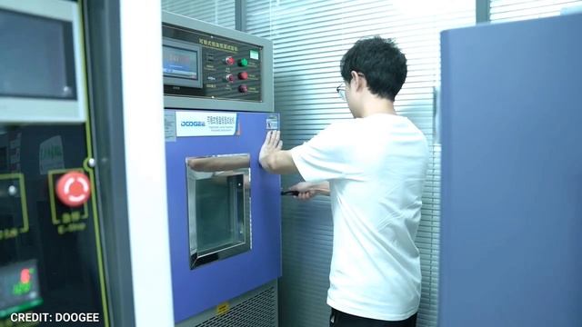 Doogee S98 Pro - Durability Tests смотреть онлайн