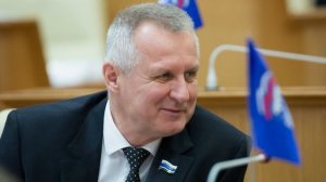 ШОК! В Асбесте на реконструкции стадиона школы № 11 украли 8 000 000 рублей бюджетных средств.