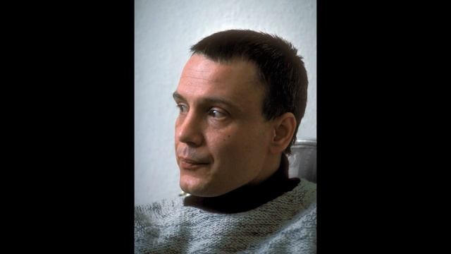 "Вырождение страны". Владимир Буковский о моральном кризисе России. Русская служба BBC, 30.05.2004. смотреть онлайн