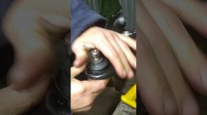 как быстро одеть хомут на шаровую опору
