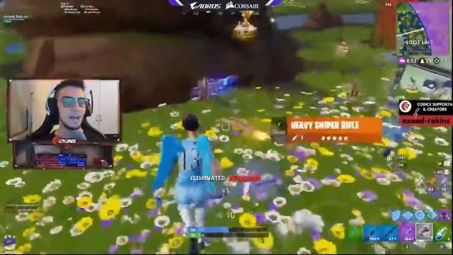 Streamers React to New (Elsa) "Glimmer" Skin, Quick Scope verson Ninja and Highlights Funny Moment смотреть онлайн