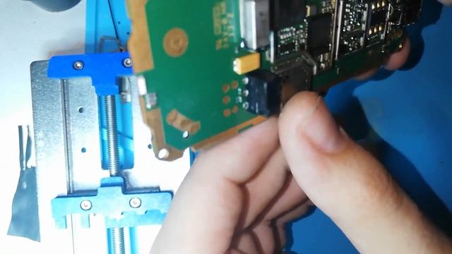 Мурад сдал Нокиа в ремонт. смотреть онлайн