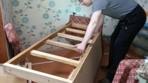 Как разобрать советский диван