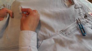 Как сделать потертые джинсы